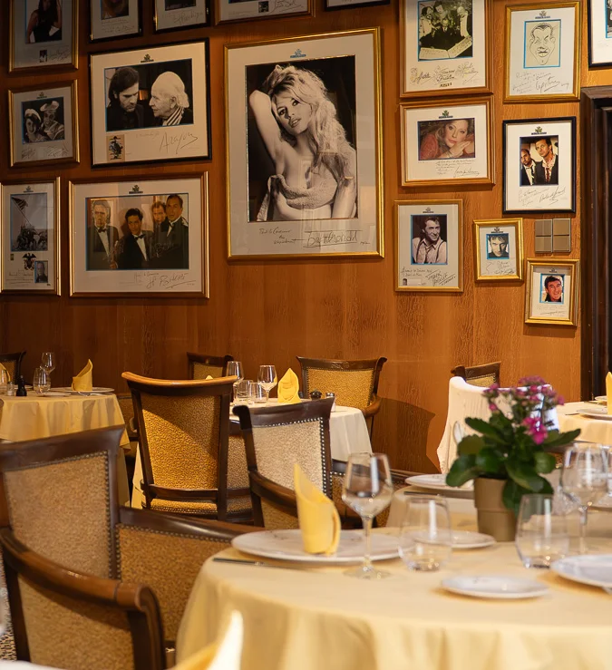 la-couronne-rouen-salon-honneur-bardot LA COURONNE